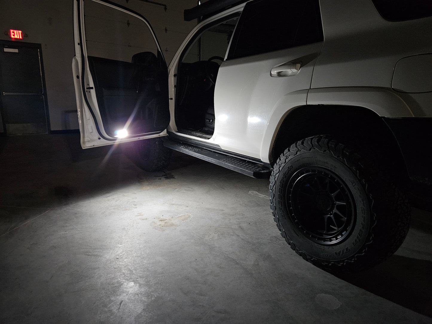 CX Mods 4Runner Courtesy / Door Lights – Full Replacement LED