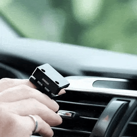 Offroam Toyota 4Runner 2010-2024 MagSafe-compatible Phone Mount